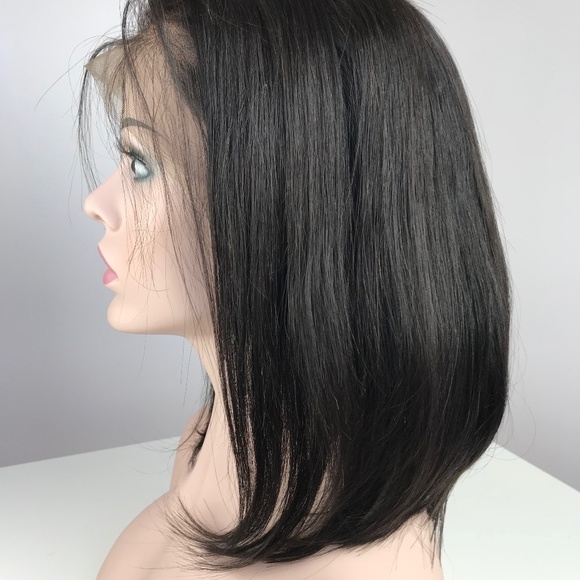 Bob Full Lace Wig - Picture 1 of 3
